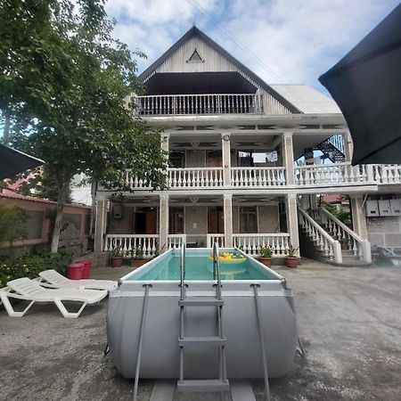 Linda Guest House Batumi Kültér fotó