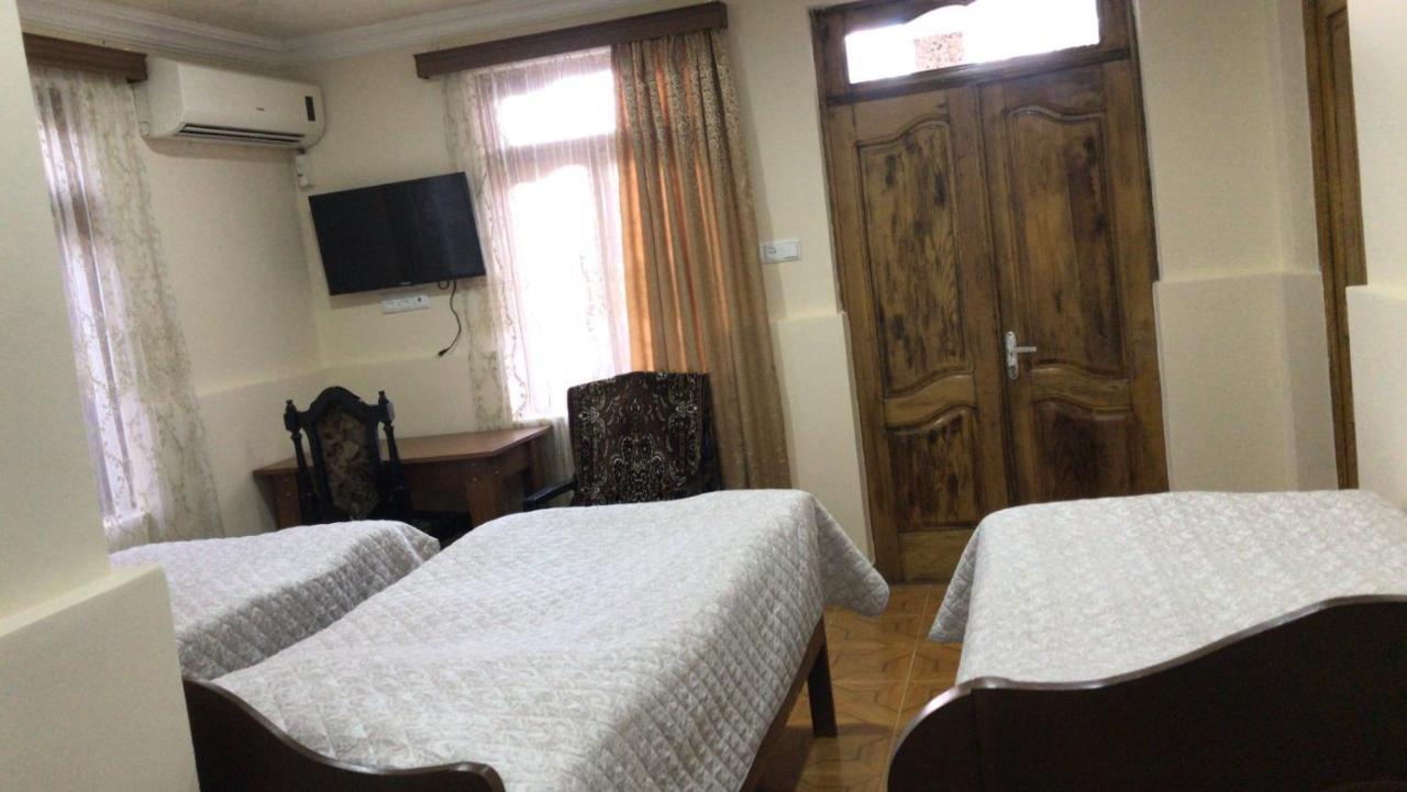 Linda Guest House Batumi Kültér fotó