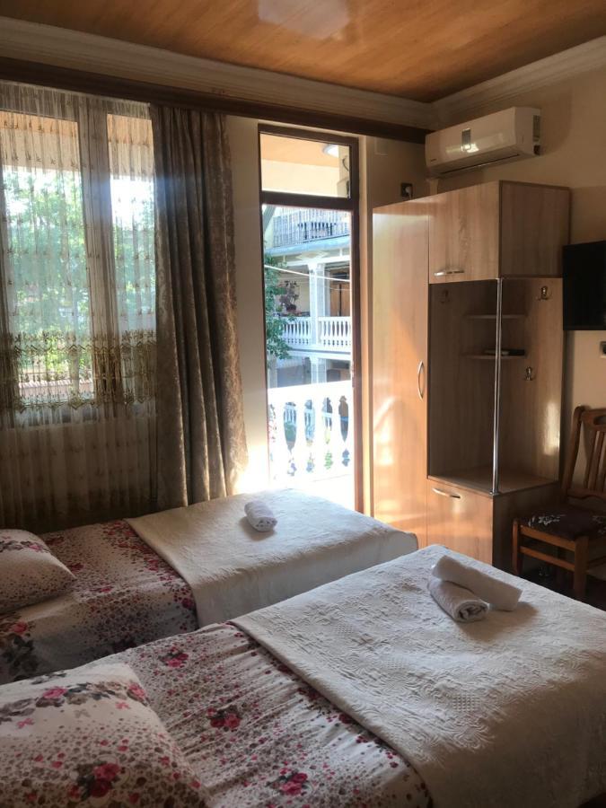 Linda Guest House Batumi Kültér fotó