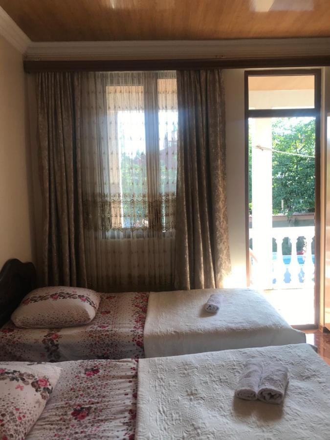 Linda Guest House Batumi Kültér fotó