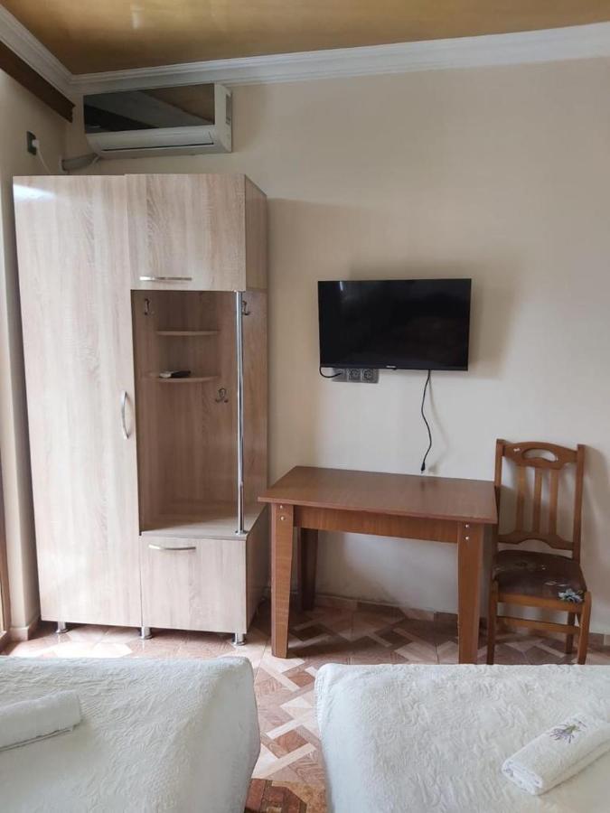 Linda Guest House Batumi Kültér fotó