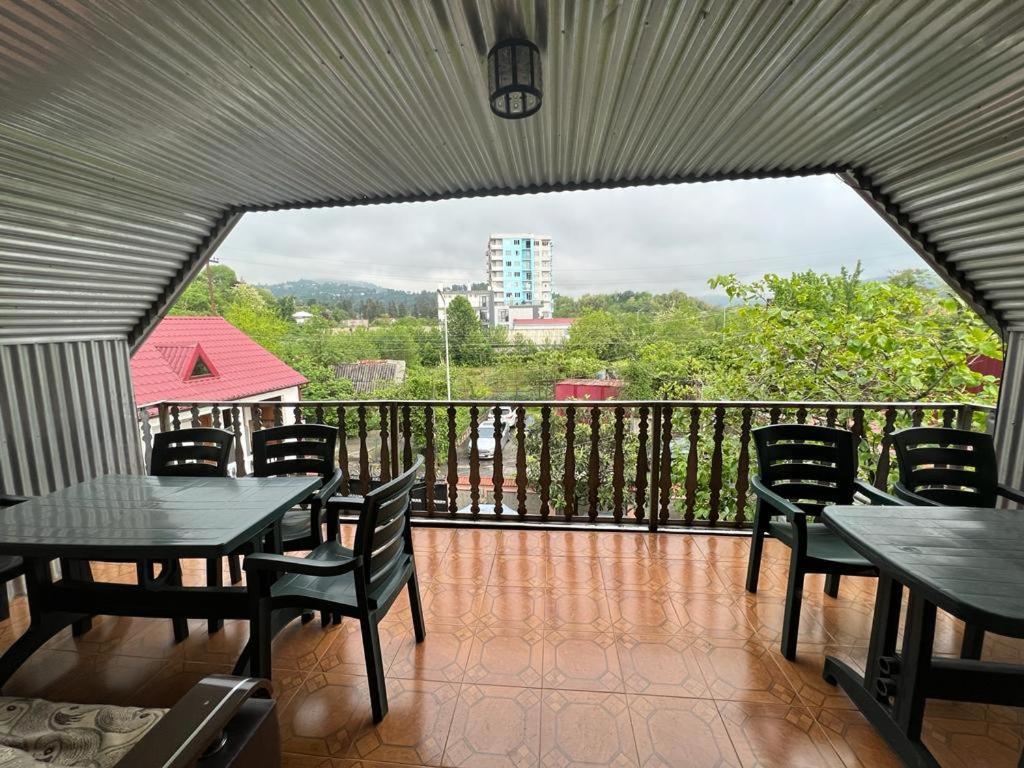 Linda Guest House Batumi Kültér fotó